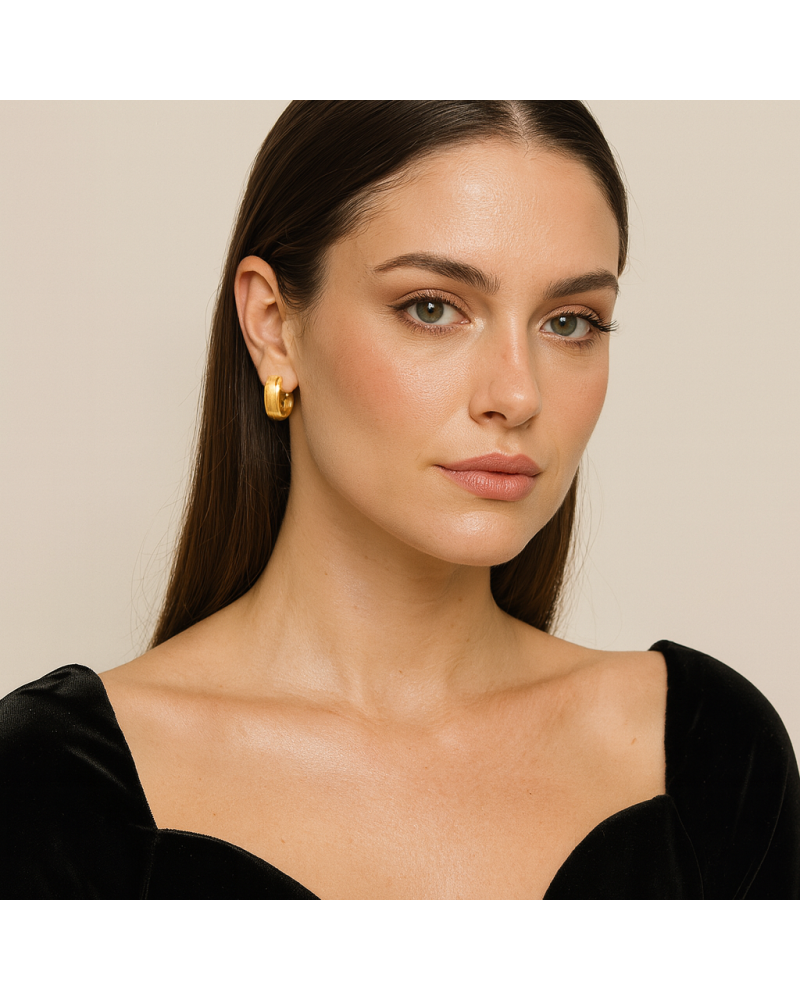 Σκουλαρίκια Senza από επιχρυσωμένο ασήμι 925, Ματ κυματιστό κρικάκι - SSR4461GD